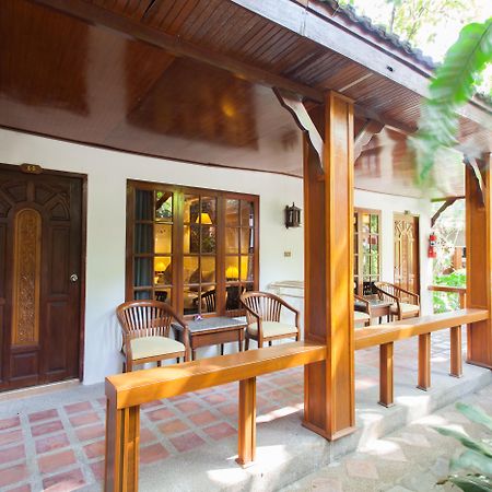 Tropica Bungalow Beach Hotel Patong Extérieur photo