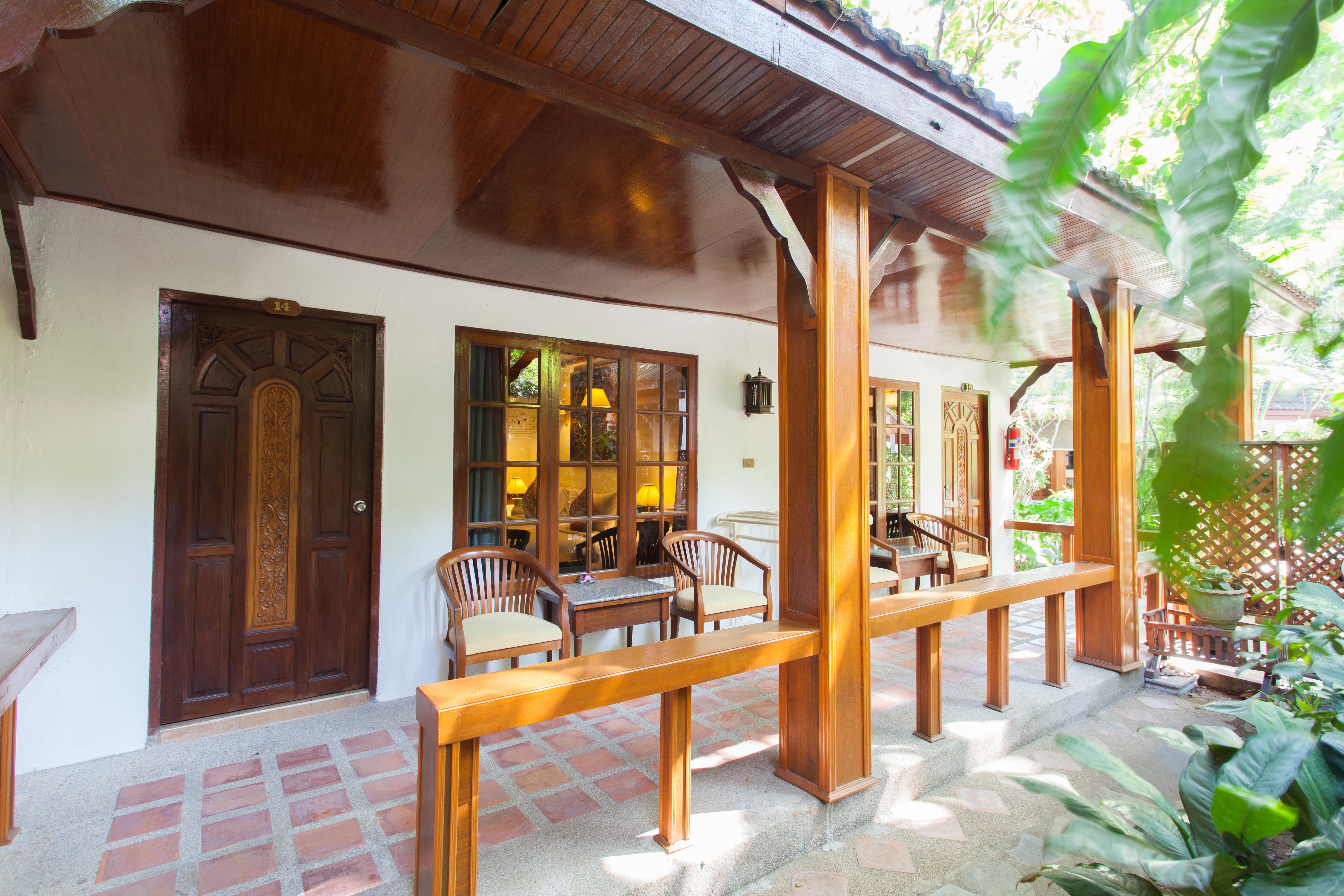 Tropica Bungalow Beach Hotel Patong Extérieur photo