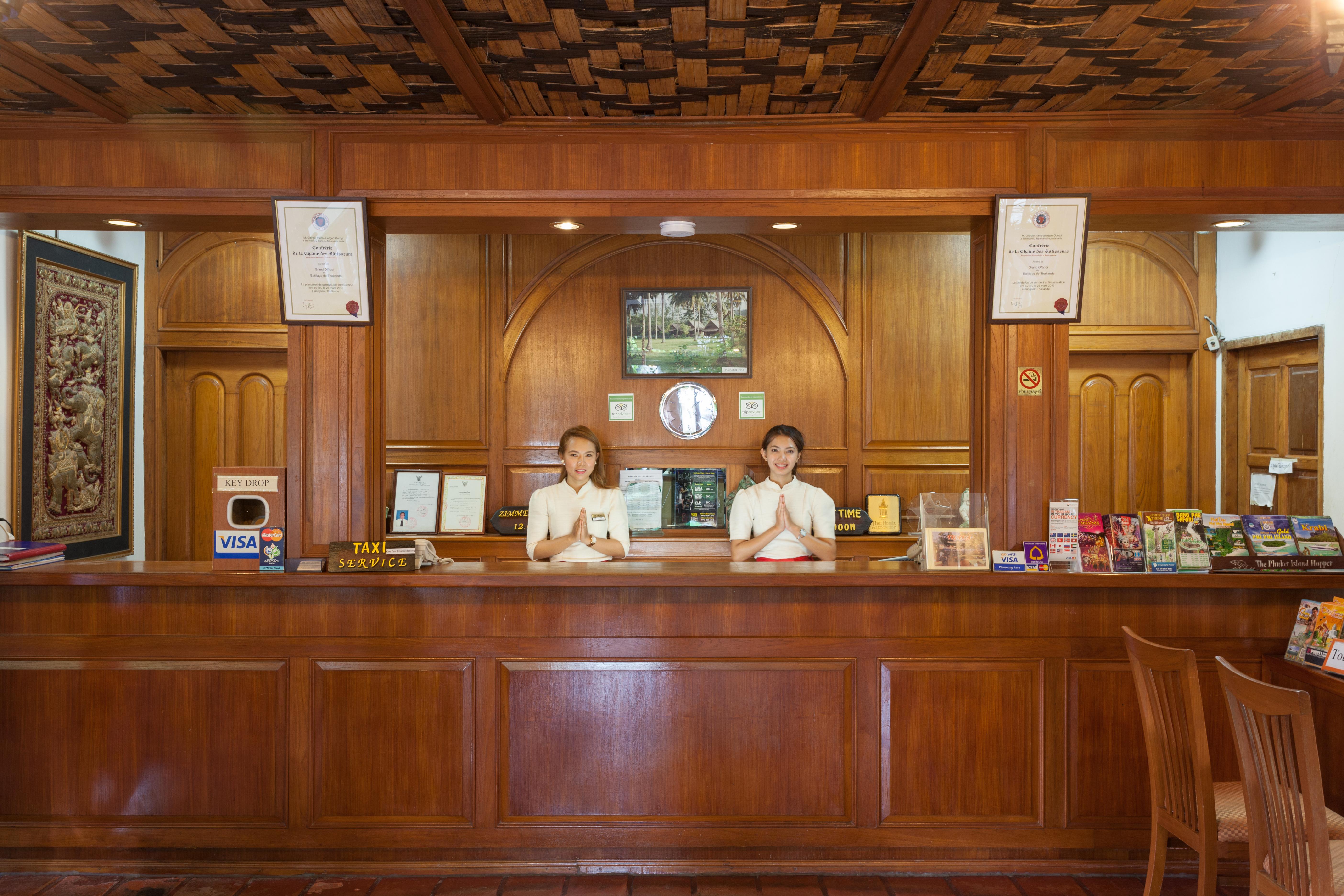 Tropica Bungalow Beach Hotel Patong Extérieur photo