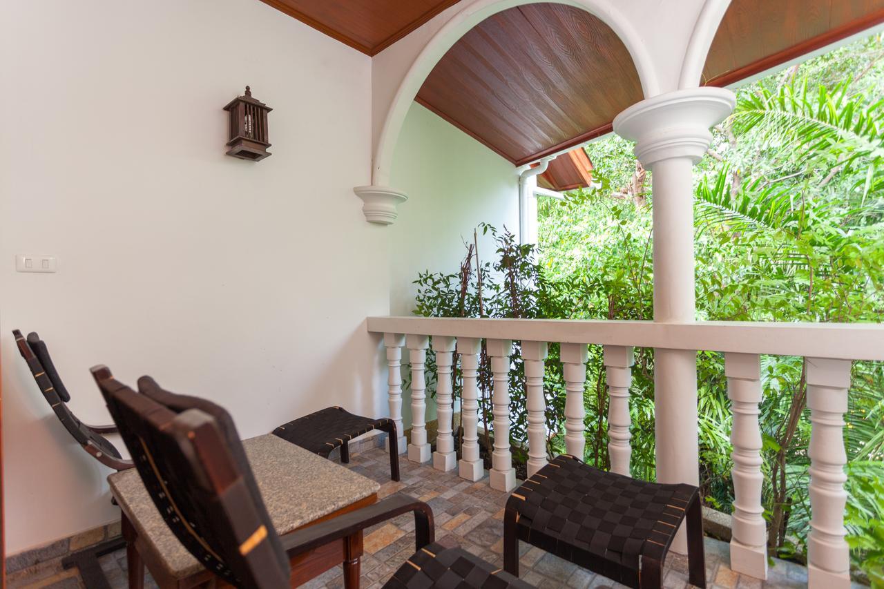 Tropica Bungalow Beach Hotel Patong Extérieur photo